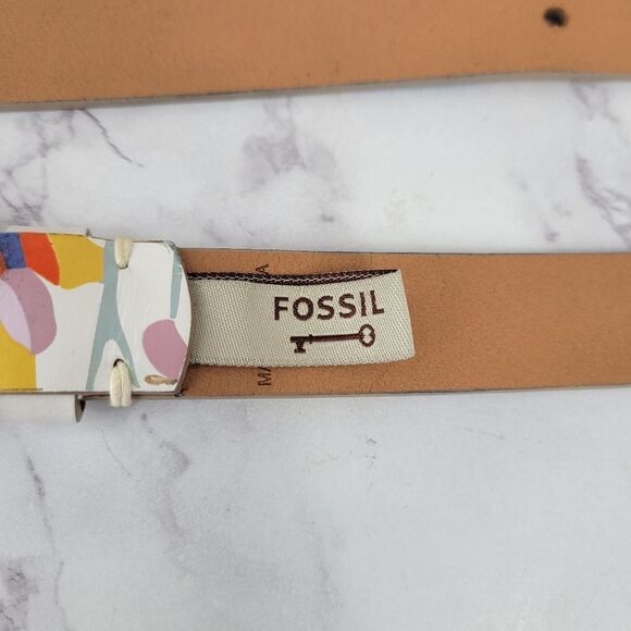 Fossil Floral Patterned Women's Leather Belt - Picture 8 of 12